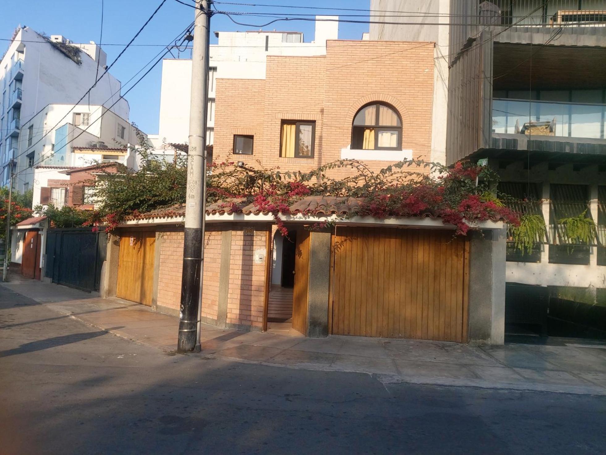 ليما Global Family Backpackers Hostel المظهر الخارجي الصورة