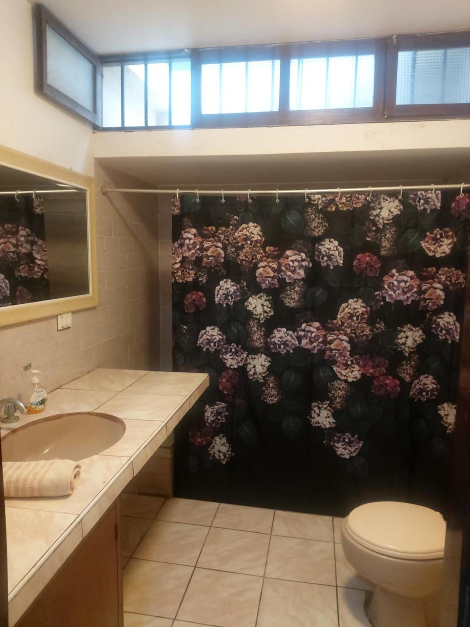 ليما Global Family Backpackers Hostel المظهر الخارجي الصورة